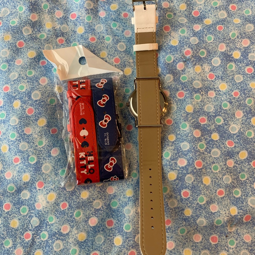 Authentic Hello Kitty watch - Picture 3 of 5